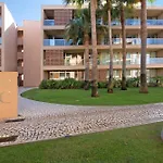 Salgados Sol E Sal דירה גיאה